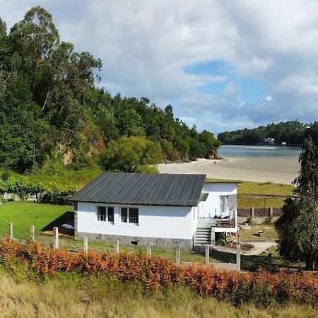 O Pedrido Beach House Bergondo 外观 照片