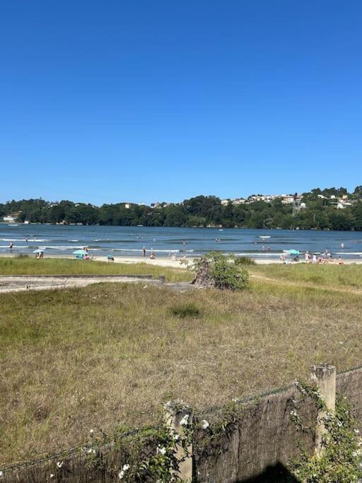 O Pedrido Beach House Bergondo 外观 照片